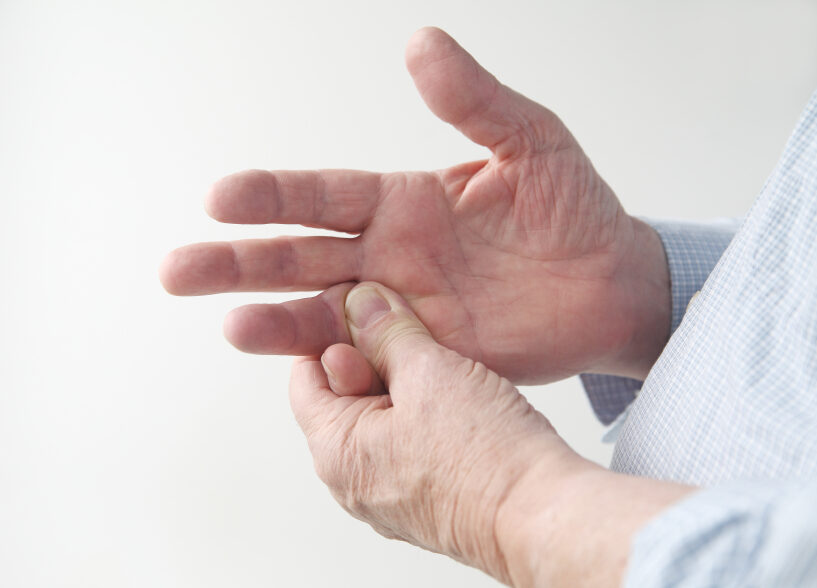 Arthrose de la main, arthrose des doigts : symptômes et ...